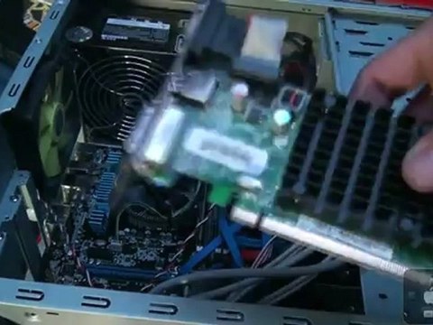 Installer un disque dur et un processeur dans un ordinateur