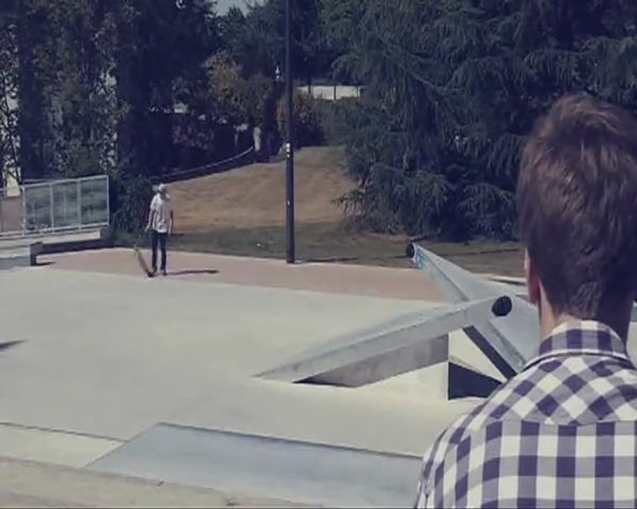 Souvenirs d'enfance - the video days 2012