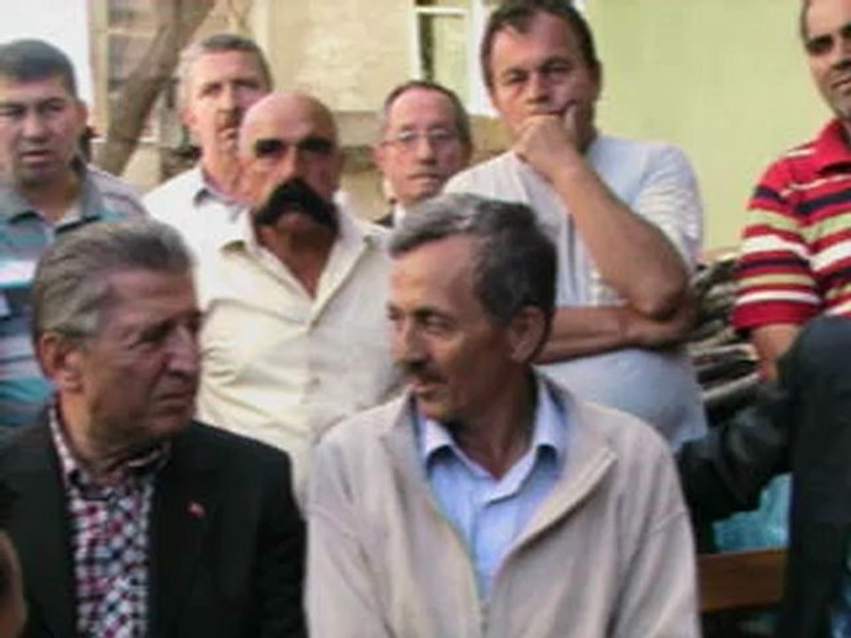 TOPTAN ŞEHİT EVİNDE TAZİYEDE.2