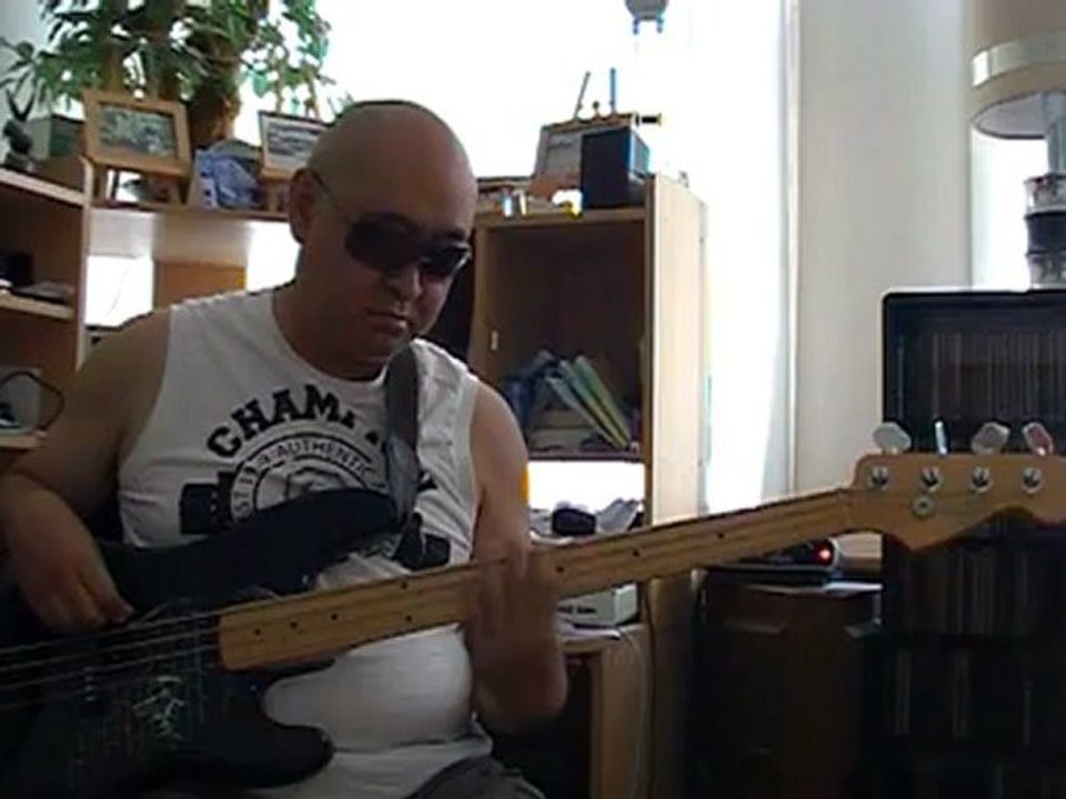 Mr Manic Sister Cool  Shakatak basscover Bob Roha