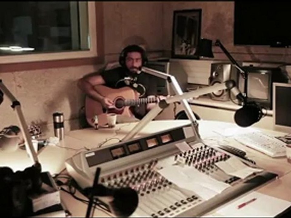 Büyük Ev Ablukada - Ne Var Ne Yok (Akustik)