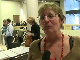 Colette Gros présente sa motion