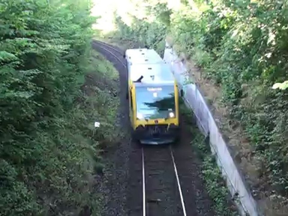 20120912085838