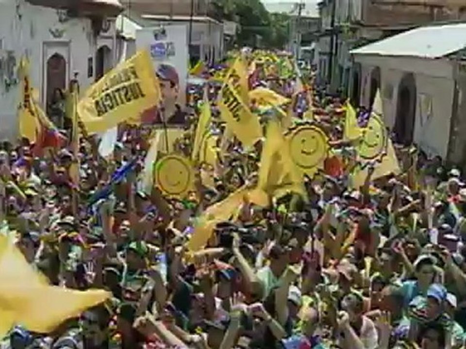 Capriles emite mensaje sobre misiones sociales