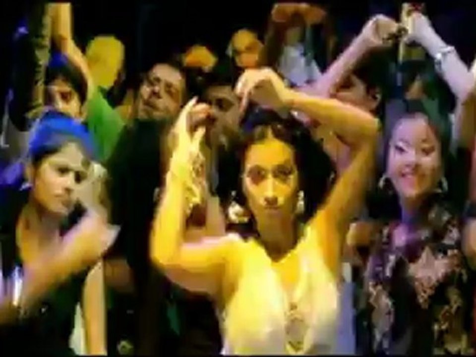 Dekha Jo Pehli Baar - A Virgin Love Story  Films Song Dum Maro Dum