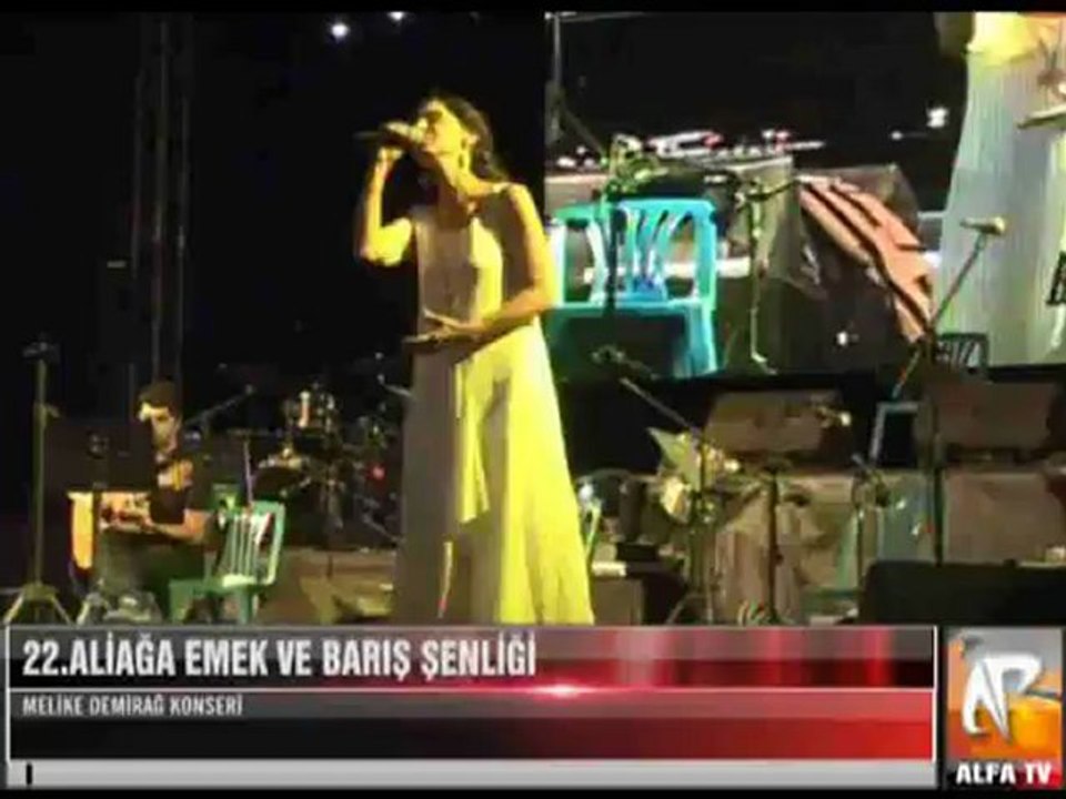 Aliağa Emek ve Barış Şenliği Melike Demirağ 2012