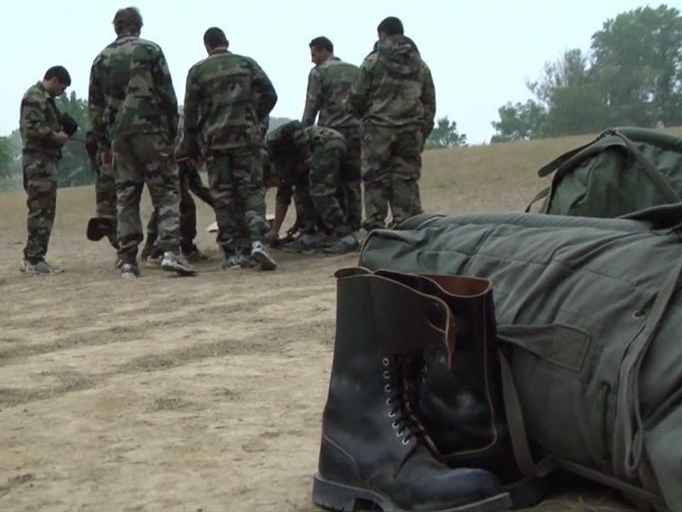 Les joueurs de l'ASC XIII en stage Commando avec le 3e RPIMa de Carcassonne.