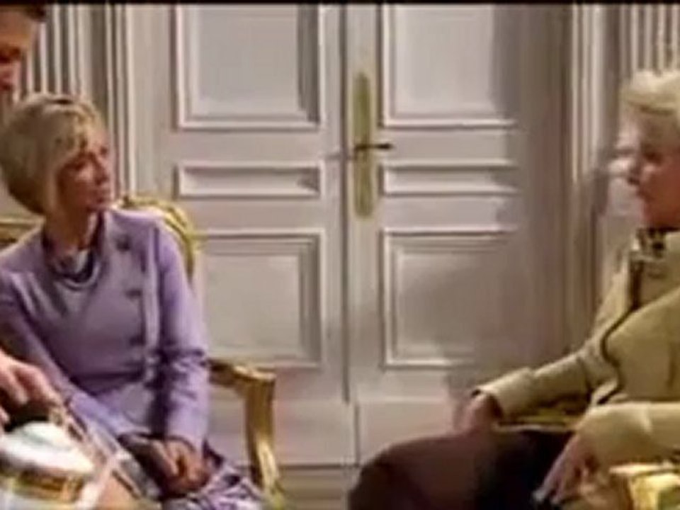 24 "Carla ♥ Stella" Vostfr/English subs