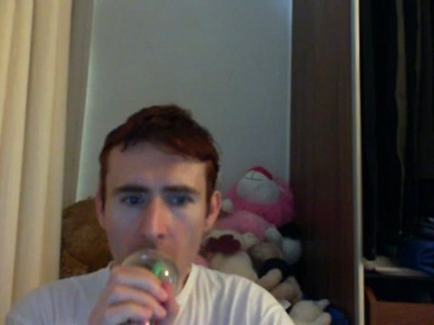 Wiwi égratigne jamais seul de Johnny Hallyday