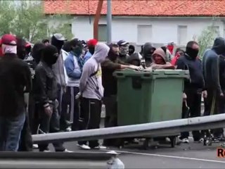 Historietas De Marionetas - LUNANATICS - "rap entre comillas"