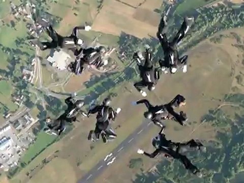 Fédération Française de Parachutisme - Championnats de France 2012 - Vol Relatif à 8