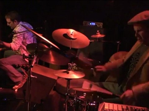 TELL Adaptation de l'ouverture du Guillaume Tell de Rossini (Classical Animals live)