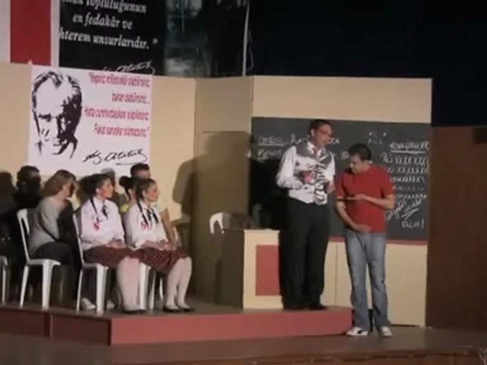 Hayrabolu Belediye Tiyatro Artiz Mektebi DiksiyonHocası