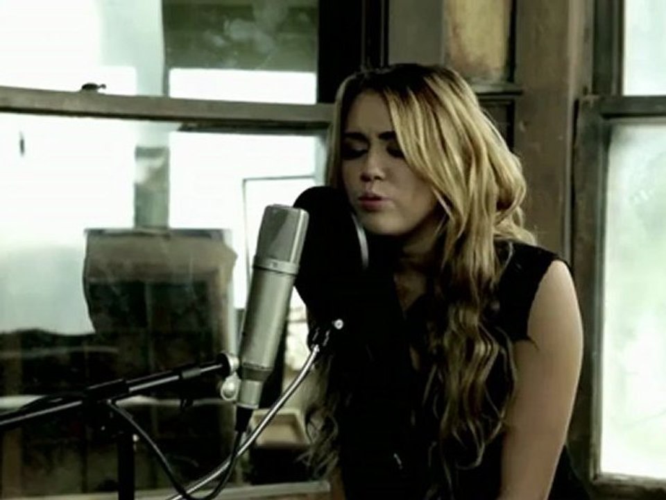 Miley Cyrus goes country with Bob Dylan's You're Gonna Make Me Lonesome When You Go