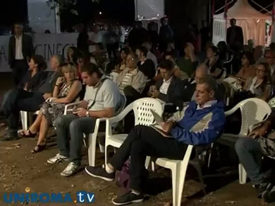 "Piazza Bella Piazza" per uscire dalla crisi