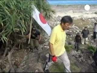 Japan buys islands at centre of row with China