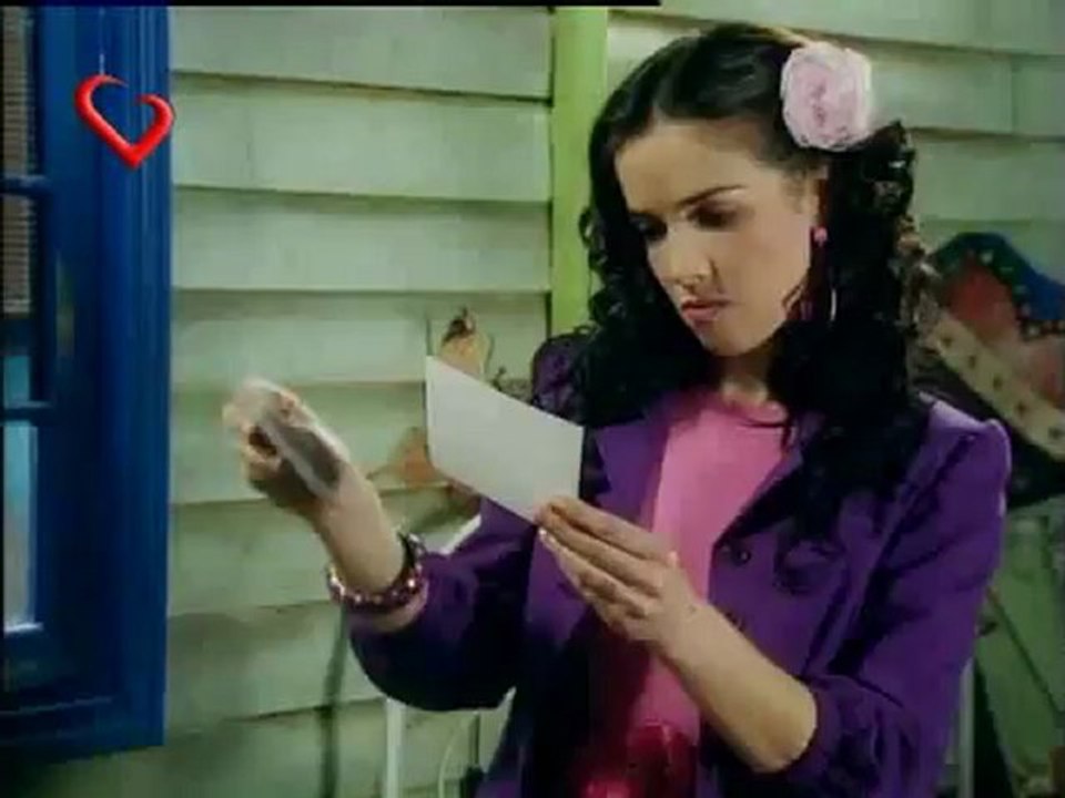 Sos Mi Vida 90, Monita salva a Constanza