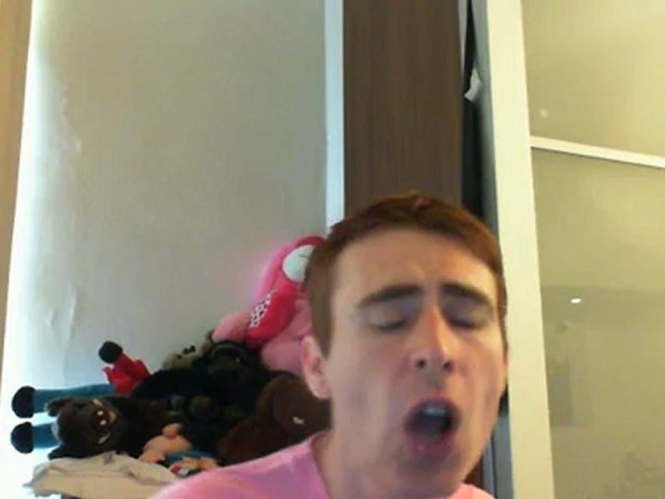 Wiwi égratigne "don't walk away" de Jade