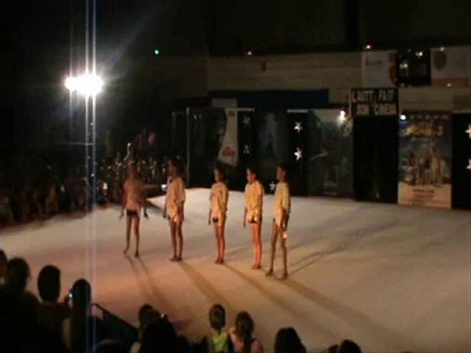 16 AGTT GYM FETE DE NUIT 2012 2EME PARTIE  LES VISITEURS