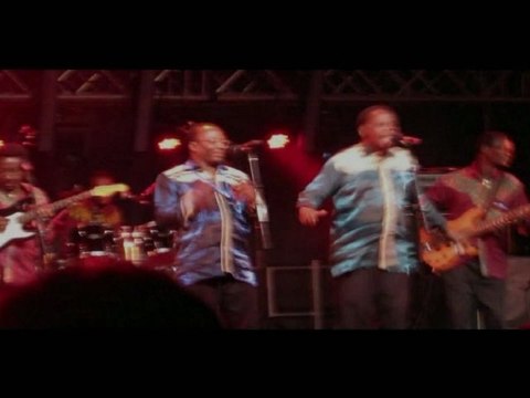 SCORPIO UNIVERSEL DIMANCHE 7 OCTOBRE 2012 ATRIUM /tropikprod