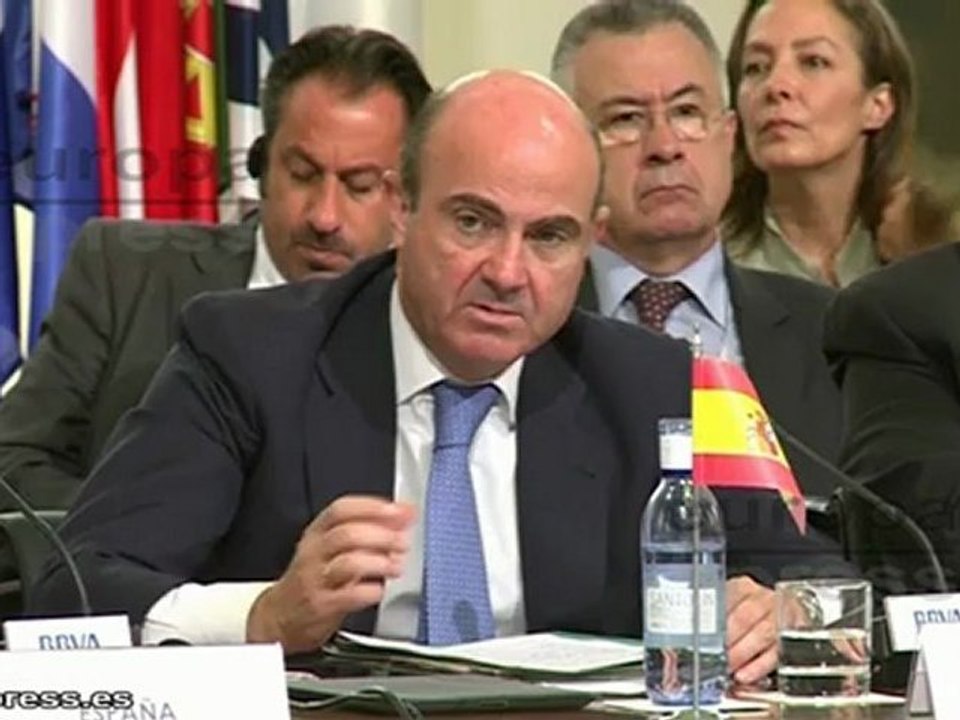De Guindos defiende la competitividad de España