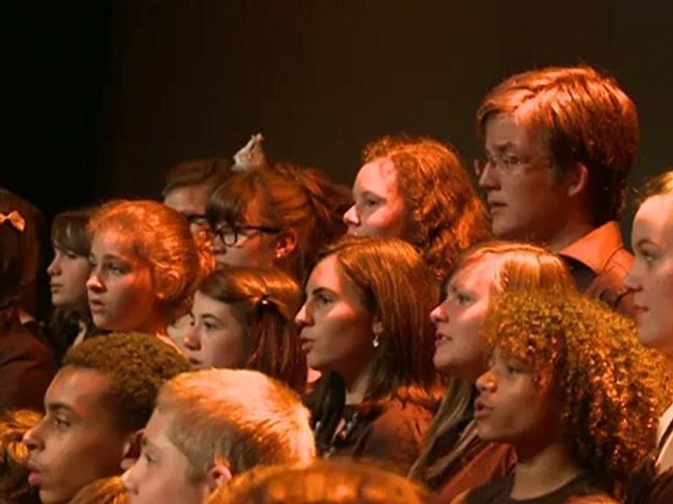"La Carioca" - La cité de la peur / chorale du Collège REVERDY (Sablé sur Sarthe - Marc Leroy)