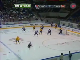 Referee Falls During KHL Match Between Sibir and Atlant on September 10, 2012