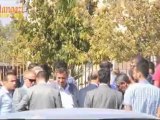 Sultangazi'deki Gazi Polis Merkezi Amirliği'nde yaşanan patlamanın ardından Sultangazi Belediye Başkanı Cahit Altunay olay yerine gelerek incelemede bulundu.