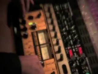 Don't Worry - Corentin Larsen (feat. Célia Mascarell)