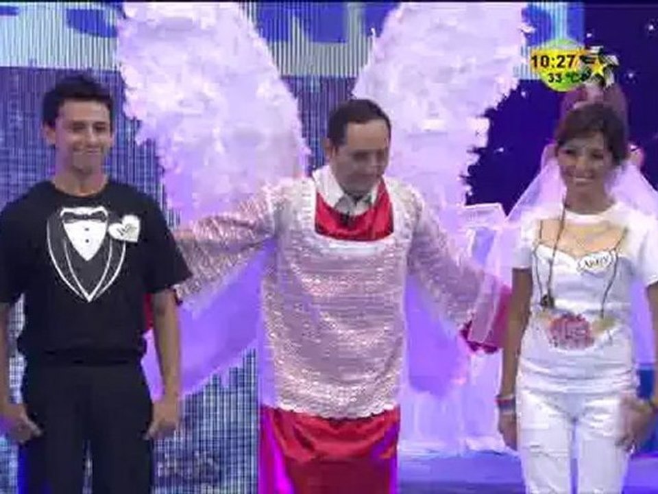 Las parejas demuestran su amor en Senos Casan