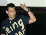 Dabangg 2 Shoot Rumours Pulled Huge Crowd In Kanpur - Bollywood News