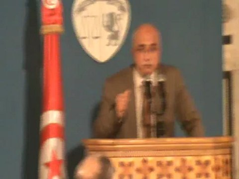 الندوة الصحفية لوزارة النقل التي مثلها الوزير السيد عبد الكريم الهاروني ج01