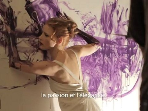 Le making of de Manifesto d'Yves Saint Laurent avec Jessica Chastain