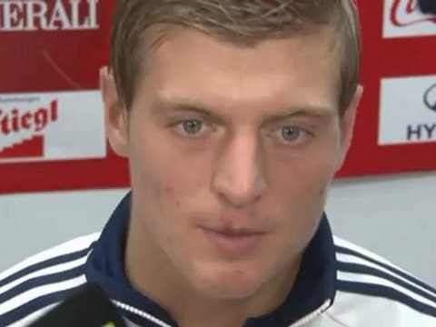 Toni Kroos: ''Und wenn's mal ein Foul sein muss''