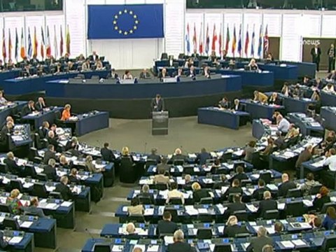 Barroso: l'Unione europea deve evolversi in federazione...