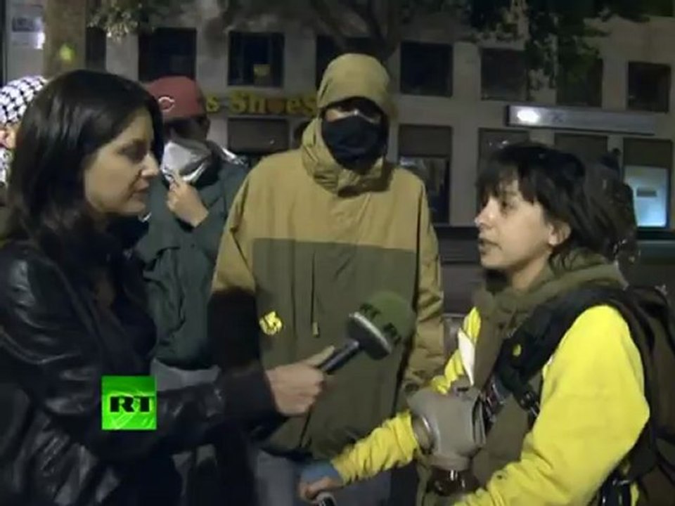 Occupy Oakland protesters show rubber bullets used by riot squads