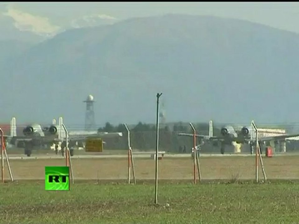 Mission Libya: Video of F16 fighters & A10 tank busters at US base in Italy