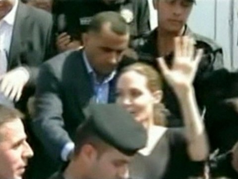Jolie visits Syrian refugees in northern Iraq.