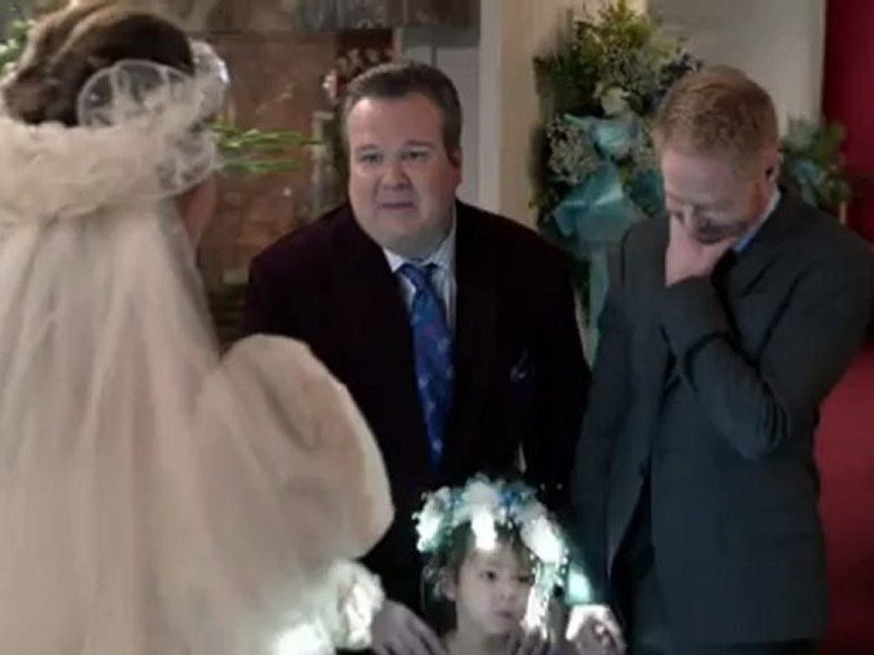 Modern Family Outtake Lilly Apology