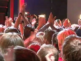 Pró-europeus na frente em legislativas holandesas