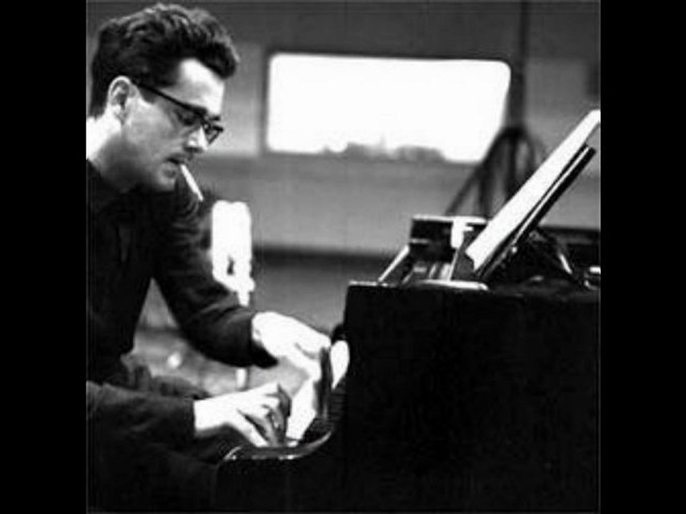 Michel Legrand - The Summer Knows - Piano Solo