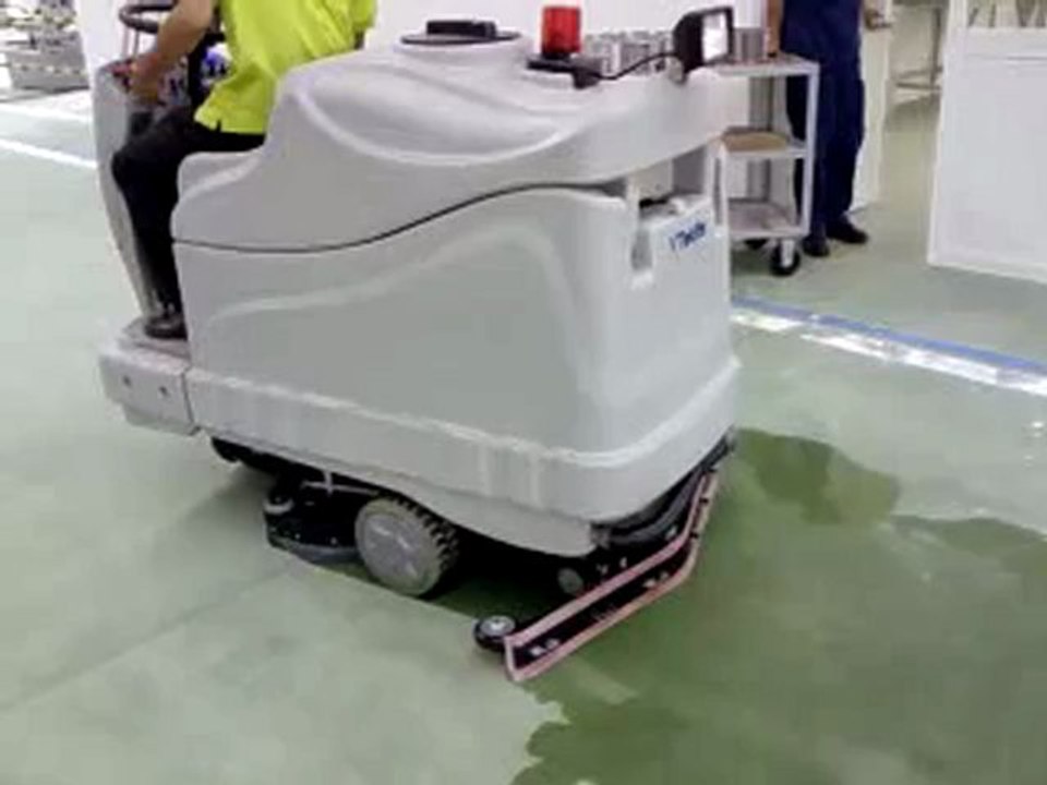 ##  Xe ngồi lái chà sàn vừa chà vừa hút %% máy chà sàn dành cho nhà máy  @$