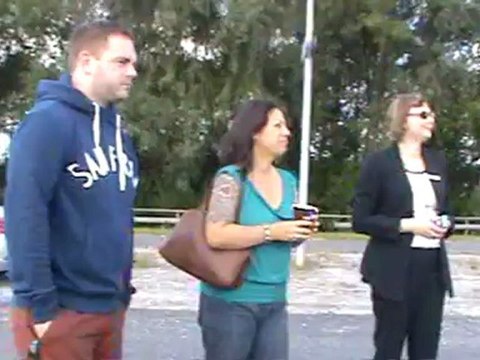 Nürnberg Airport Rundfahrt Sunny Cars einparken am P12 von Holidayparken Moevenpick Hotel