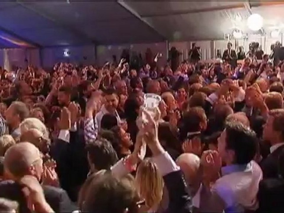 Hollanda'da zafer Liberal Parti'nin