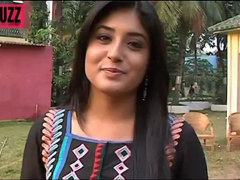 Dr Ashutosh INTIMATELY ROMANCES Dr Nidhi in Kuch Toh Log Kahenge 12th September 2012