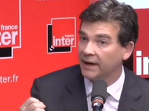 Pour Montebourg, le plan PSA n'est pas acceptable