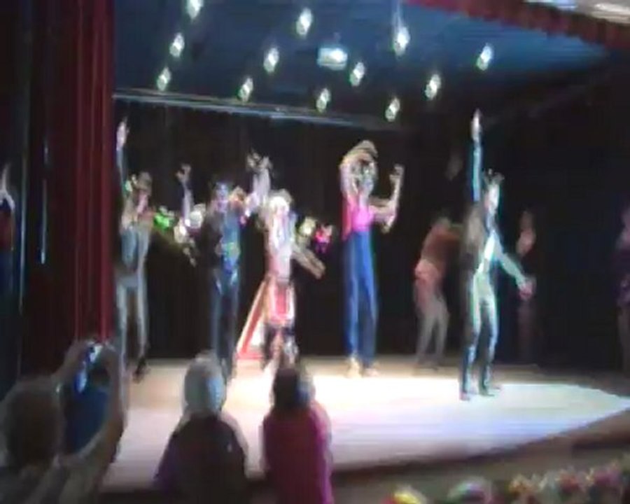 Le Village People au LCL