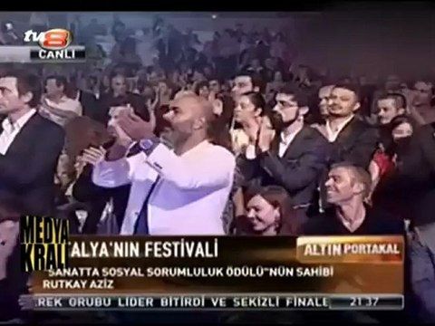 Medya Kralı - Rutkay Aziz'in Altın Portakal Konuşması