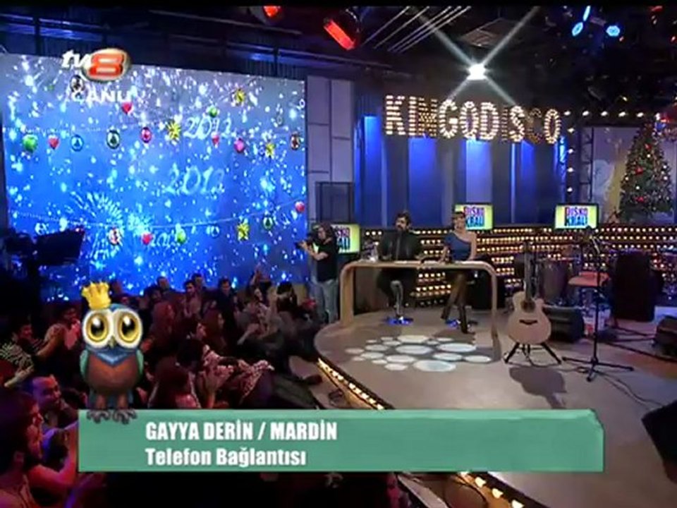 Disko Kralı - Okan Bayülgen'den Beyaz Taklidi