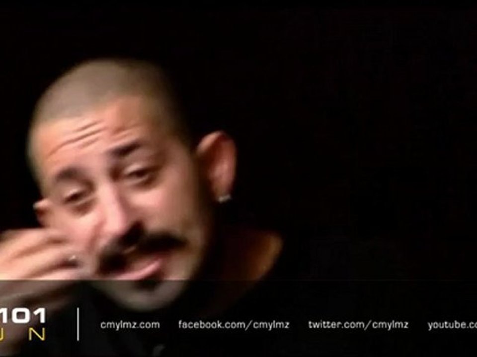 Cem Yılmaz | Benim kocam yapar ameliyatı.